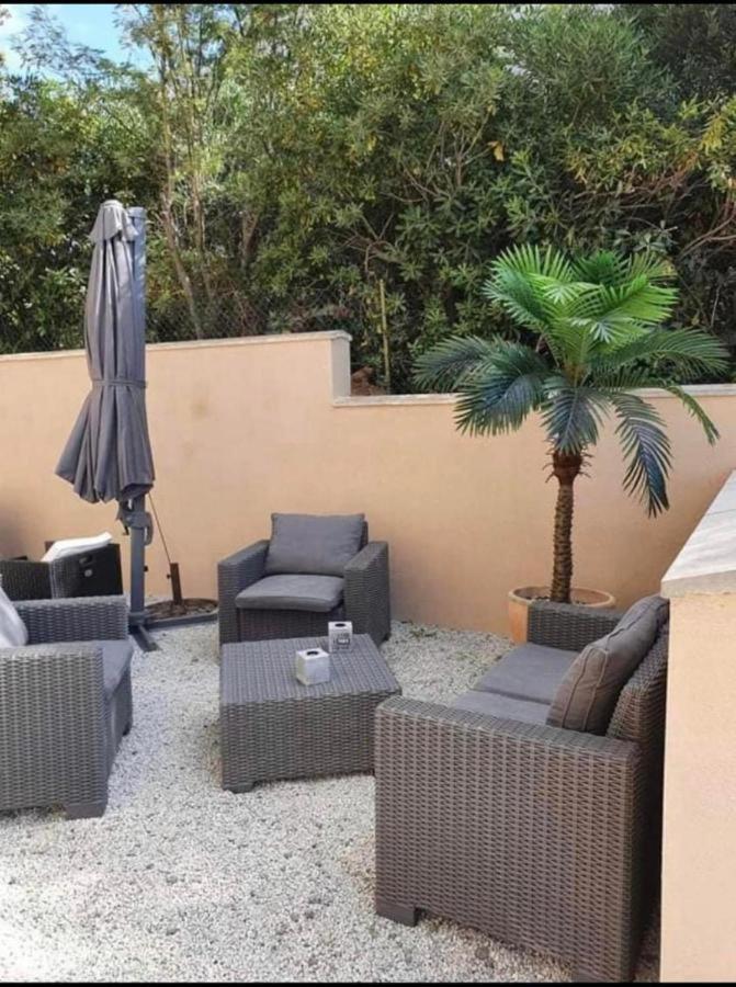Magnifique T2 Jacuzzi Piscine Appartement