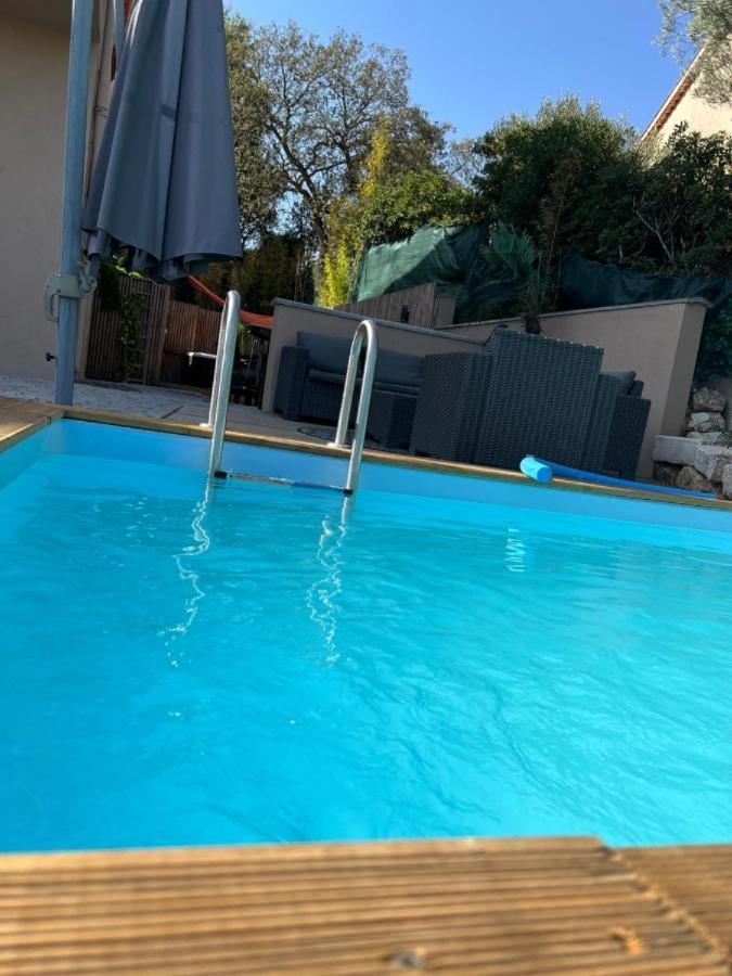 Magnifique T2 Jacuzzi Piscine Appartement Fréjus